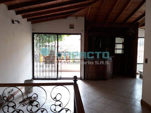 SE ARRIENDA CASA EN SANTA MONICA COD11154 DD