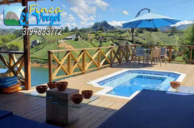 Disfruta de Guatapé en esta espectacular Finca para 15 personas.