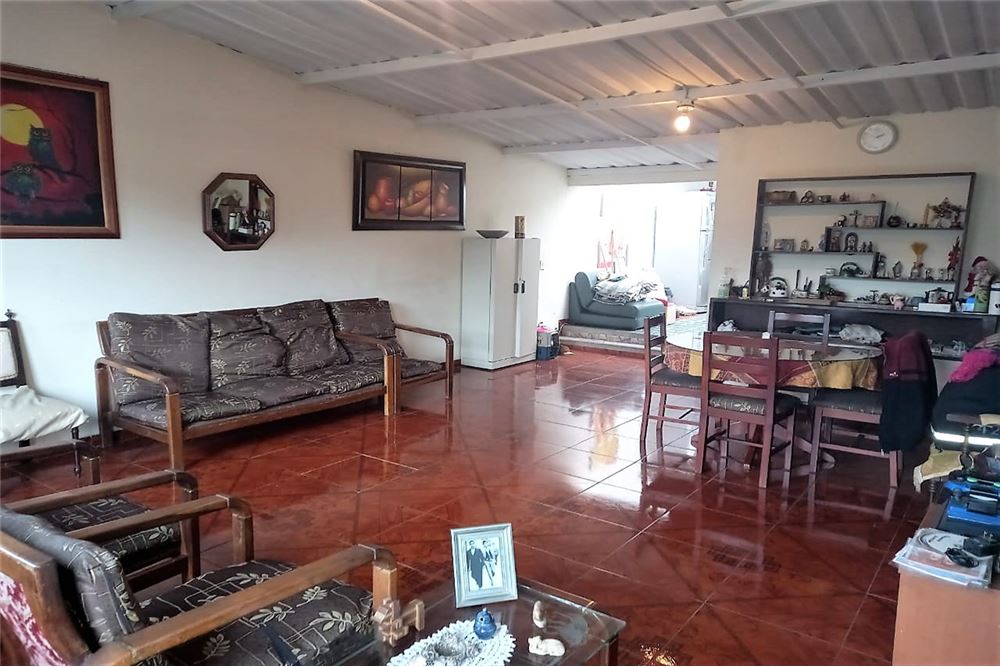 Vendo Casa de 195 m2 en el Barrio Olaya Bogotá