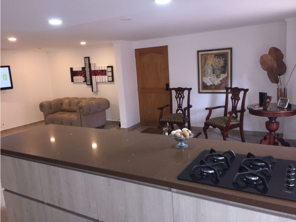 VENDO APARTAMENTO EN MEDILLIN - POBLADO