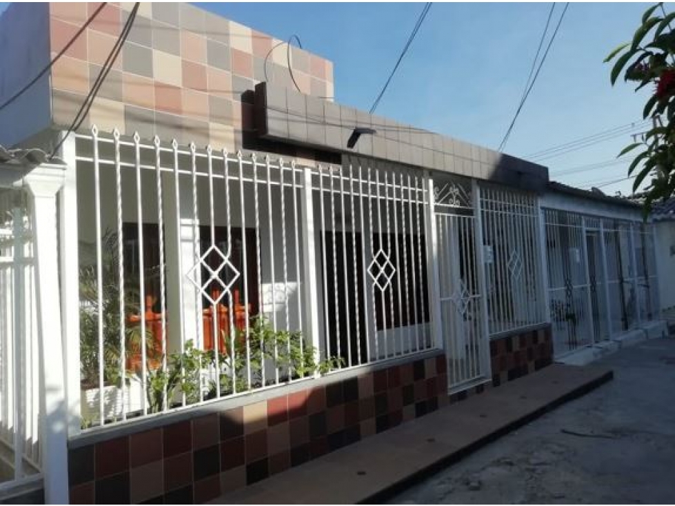 VENTA DE CASA  ARBOLEDA