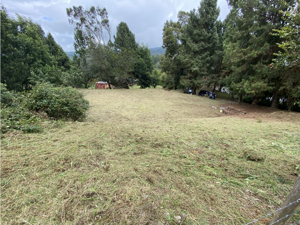 EN VENTA HERMOSO LOTE EN LA CALERA