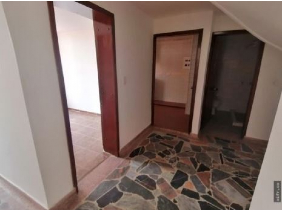 BOGOTA,  ARRIENDO CASA  NUEVA MARSELLA  400 MTS