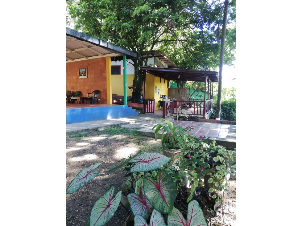 Venta de Casa de 4049Mt2 en la Buitrera, Sur de Cali, 9608.