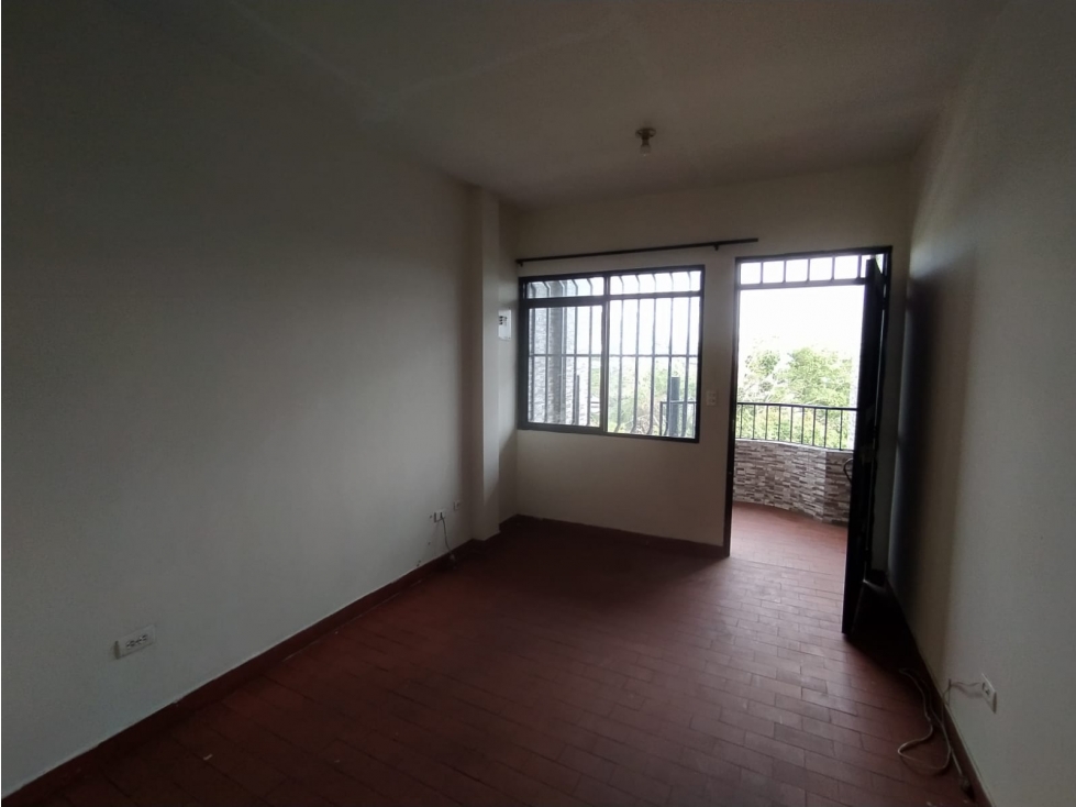 Venta de Casa multifamiliar Atanasio Girardot, Nororient de Cali 6959.