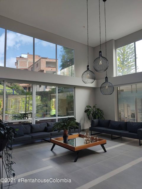 Apartamento en  Senorial(Envigado) COD: 22-1459