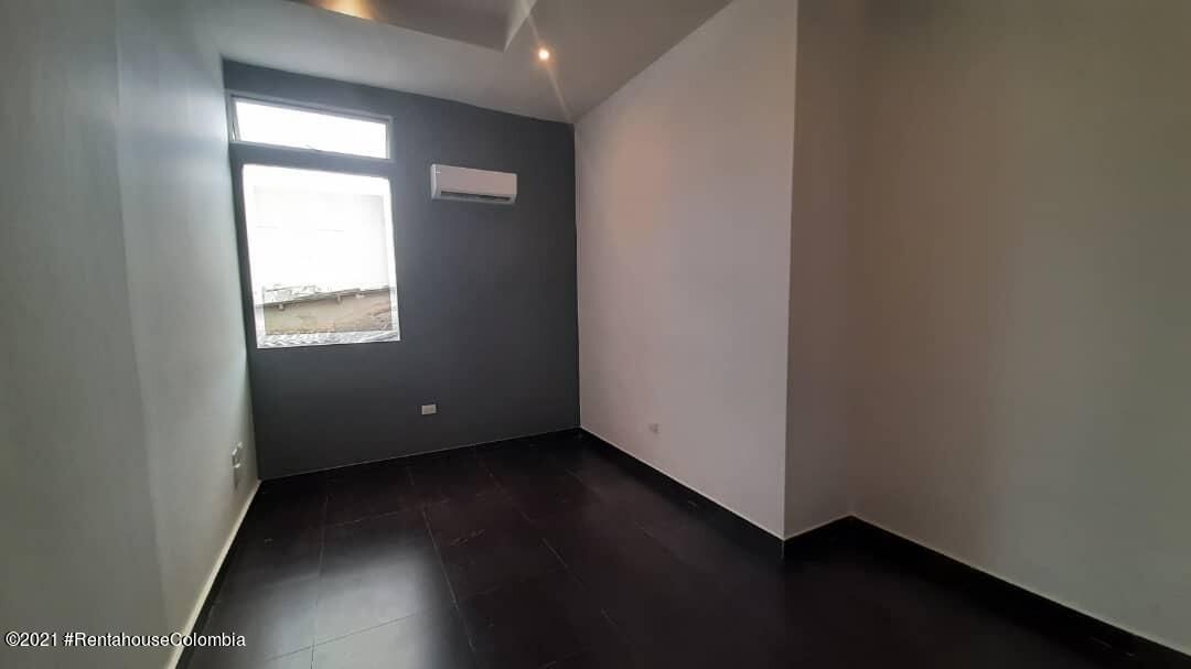 Comercial en  Villa Santos cod: 22-1590