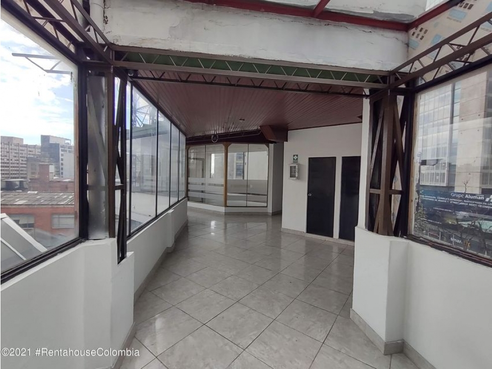 Vendo Comercial en  Veracruz(Bogota) C.C 22-1663