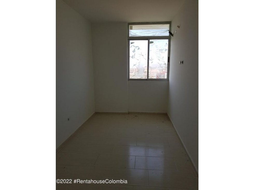 Apartamento en  Villa Country RAH CO: 22-2465