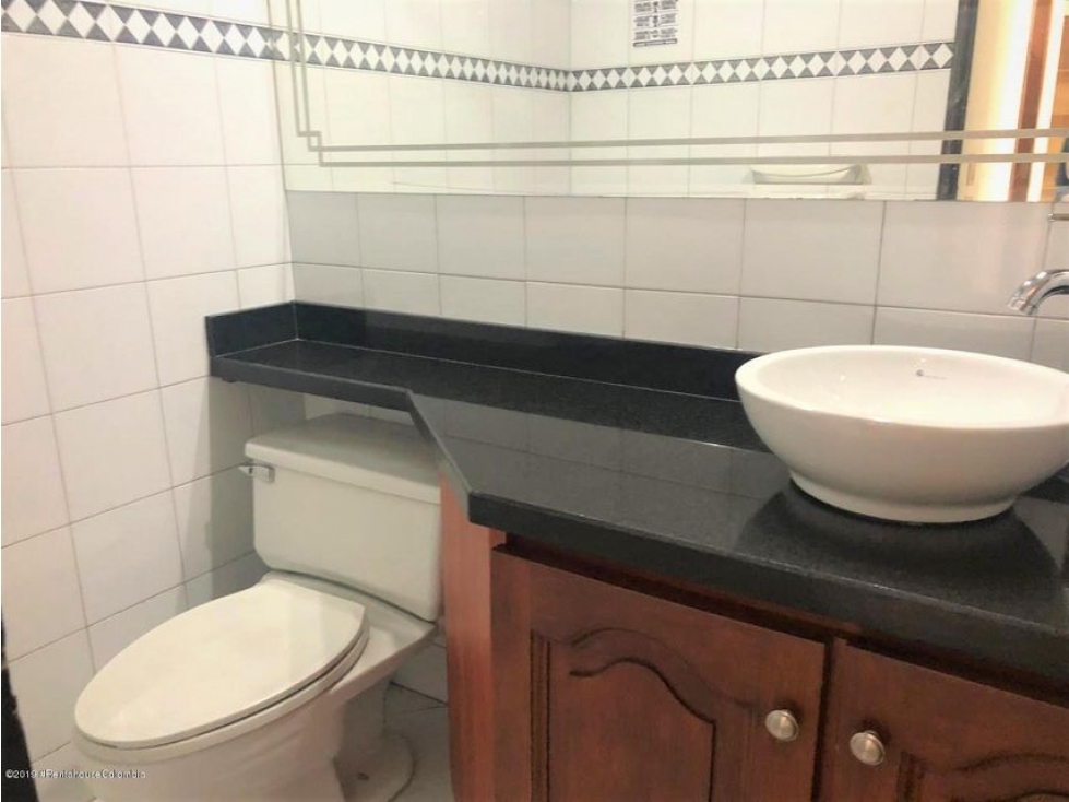 Vendo Comercial en  Chico(Bogota) C.C 22-512