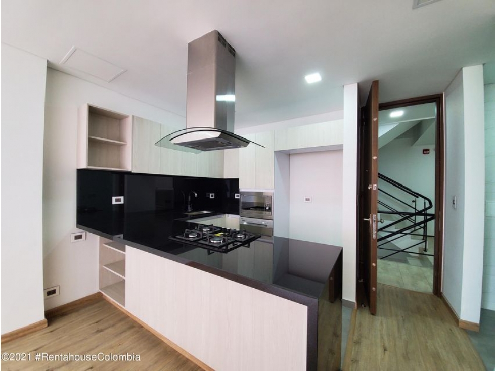 Apartamento en  Batan(Bogota) RAH CO: 22-2241