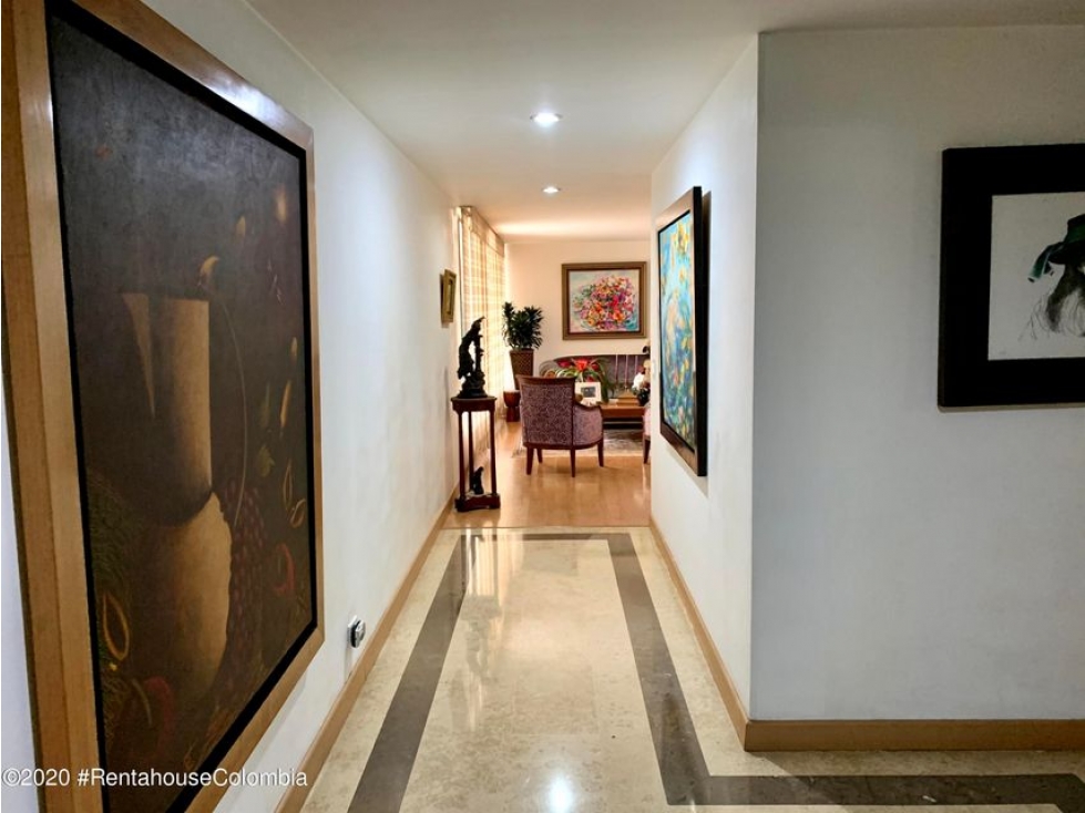 Apartamento en  Bogota RAH CO: 23-360