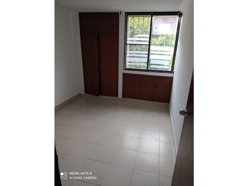 (A.C) SE VENDE EXCELENTE APARTAMENTO EN EL LIMONAR