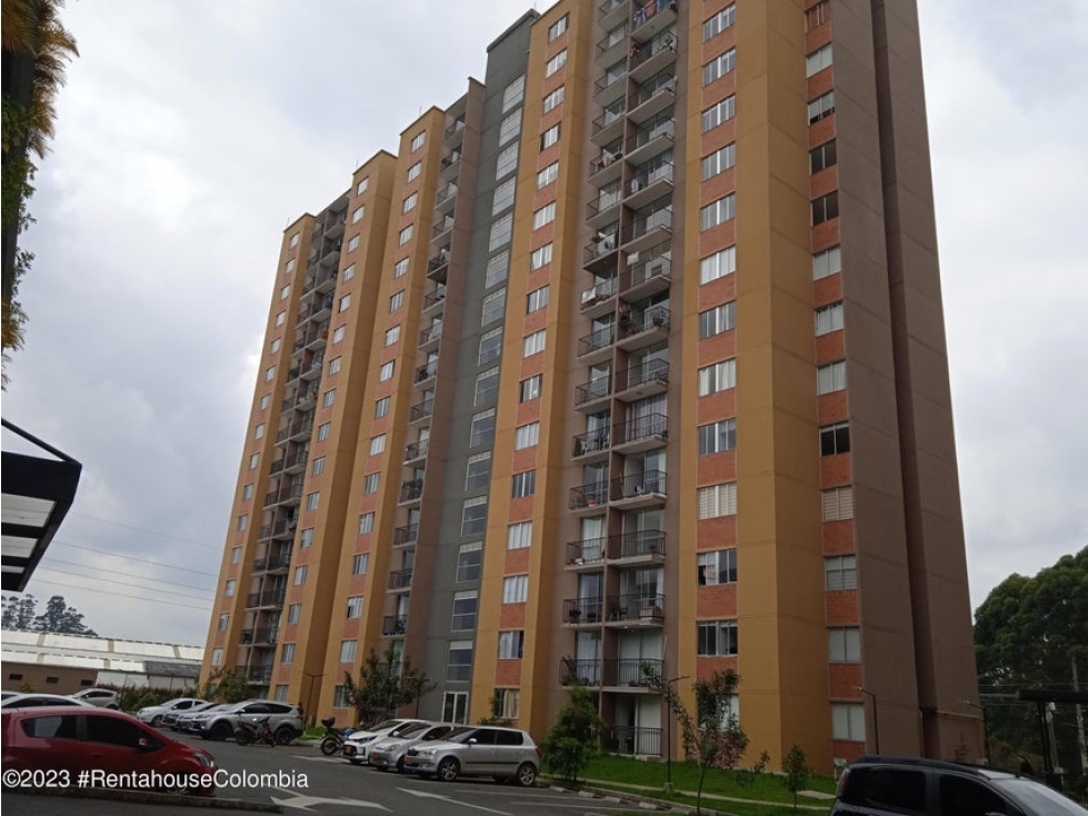 Apartamento en  Cimarrones RAH CO: 24-181