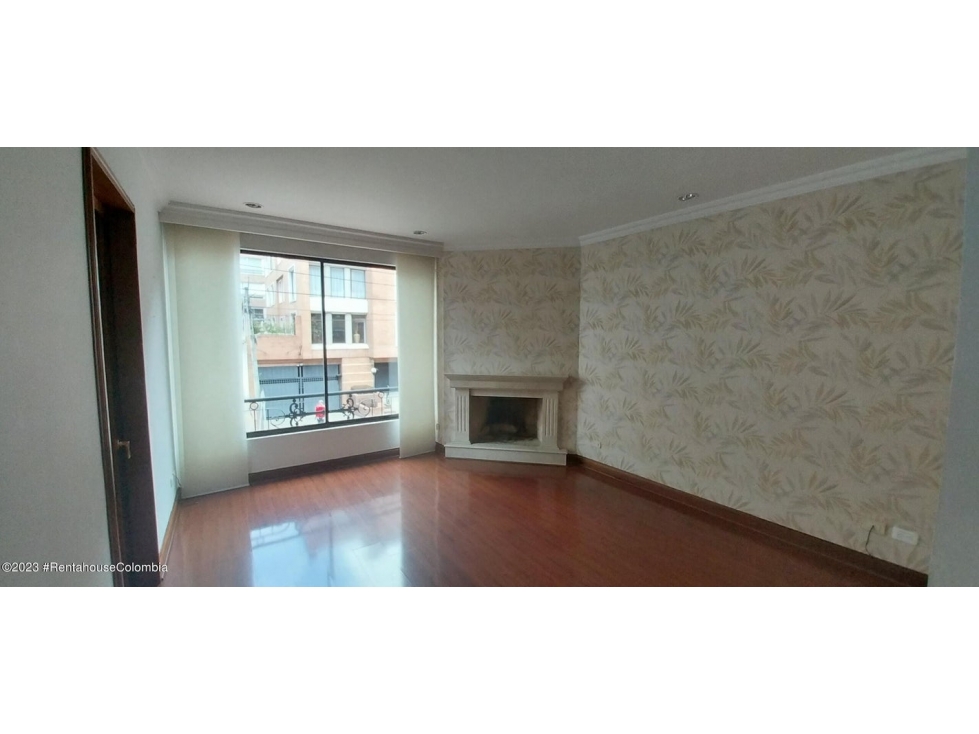 Apartamento en  Chico Reservado RAH CO: 24-317