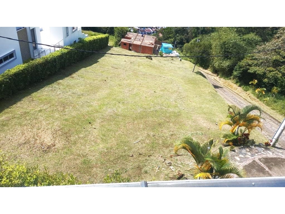 VENDO TERRENO LA VEGA EN CONDOMINIO 1.173 M2