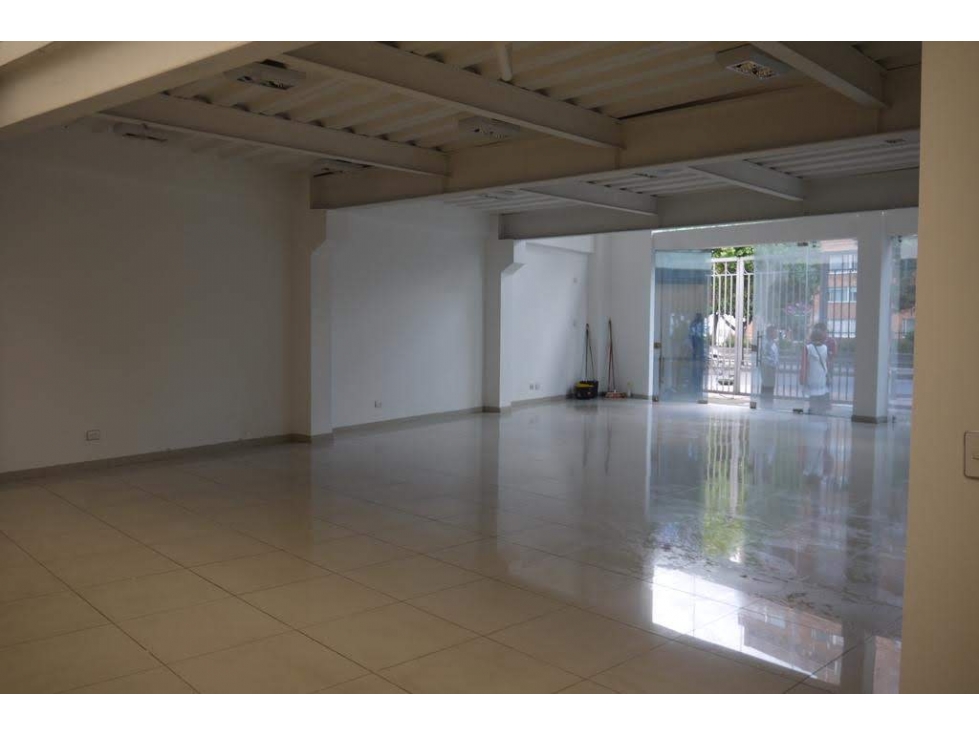 VENTA O RENTA EDIFICIO COMERCIAL BARRIO SAN FELIPE 550 M2