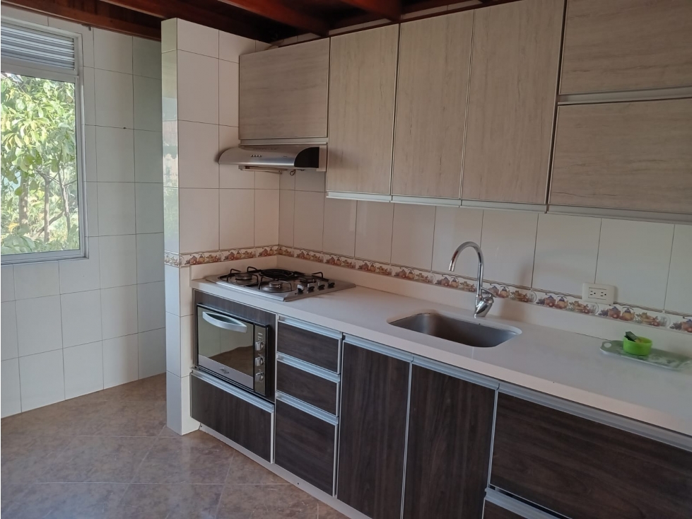 Apartamento en venta de 66 m2, en Milán, Envigado