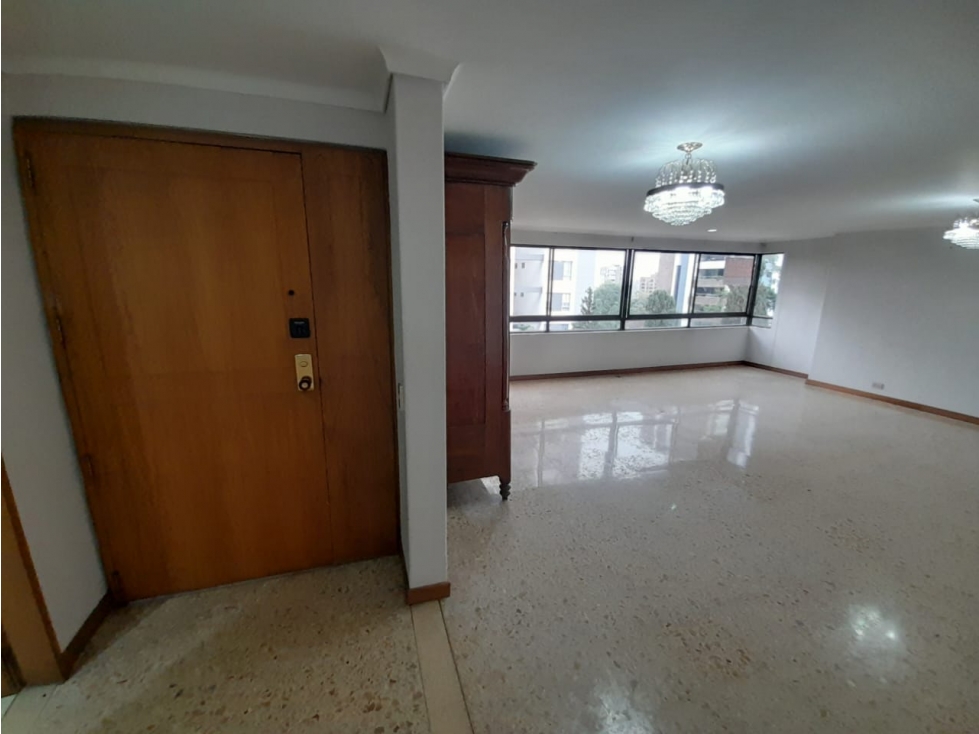 VENTA DE APARTAMENTO EN CASTROPOL