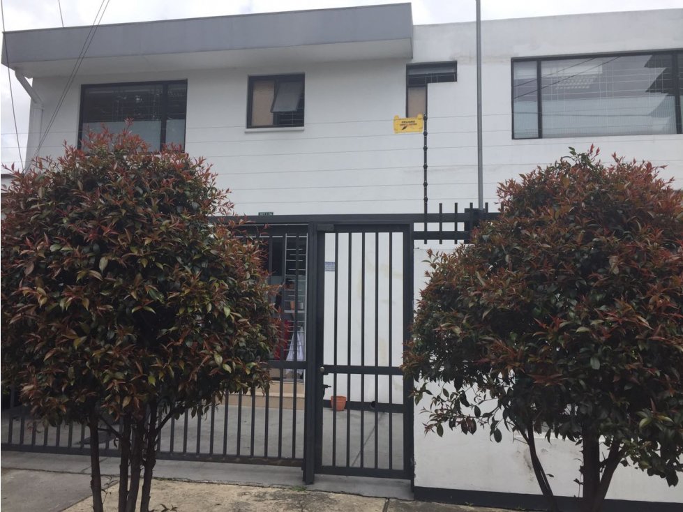 VENTA CASA ADAPTADA PARA OFICINA EN PASADENA