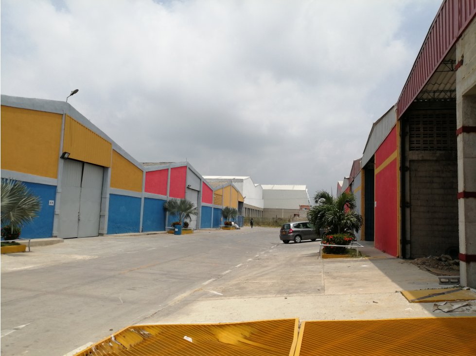 ARRIENDO BODEGA EN BARRANQUILLA