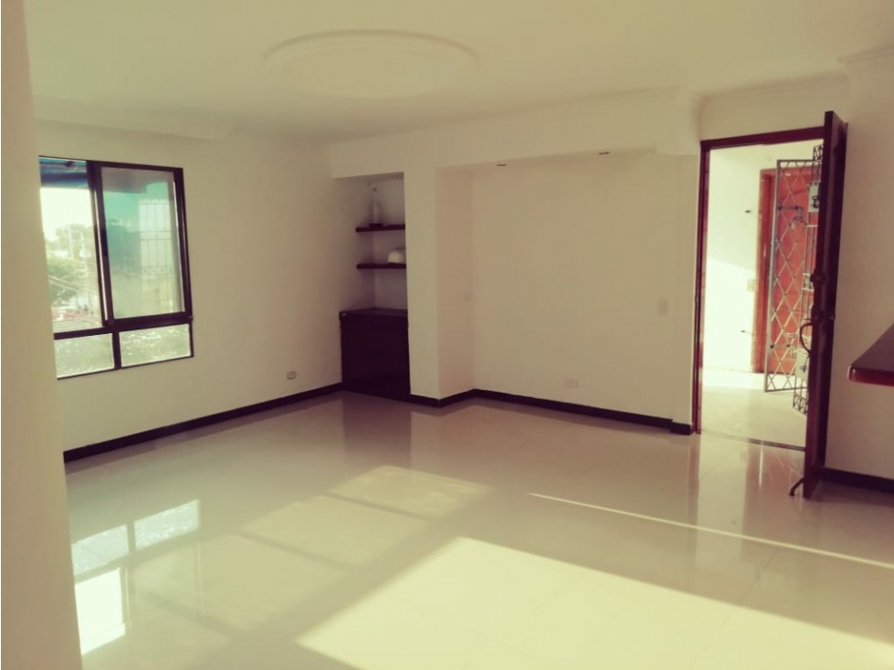 37969 - Apartamento para Arriendo en Crespo