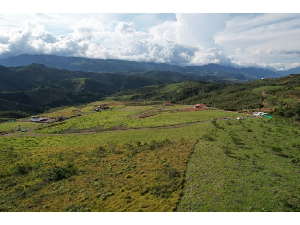 VENTA LOTE CAMPESTRE EL KM 30 QUEREMAL  DAGUA VALLE DEL CAUCA