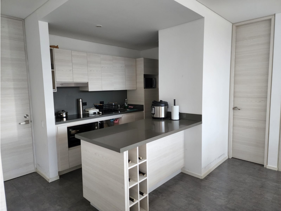 Apartamento en venta,Poblado Alto De Las Palmas