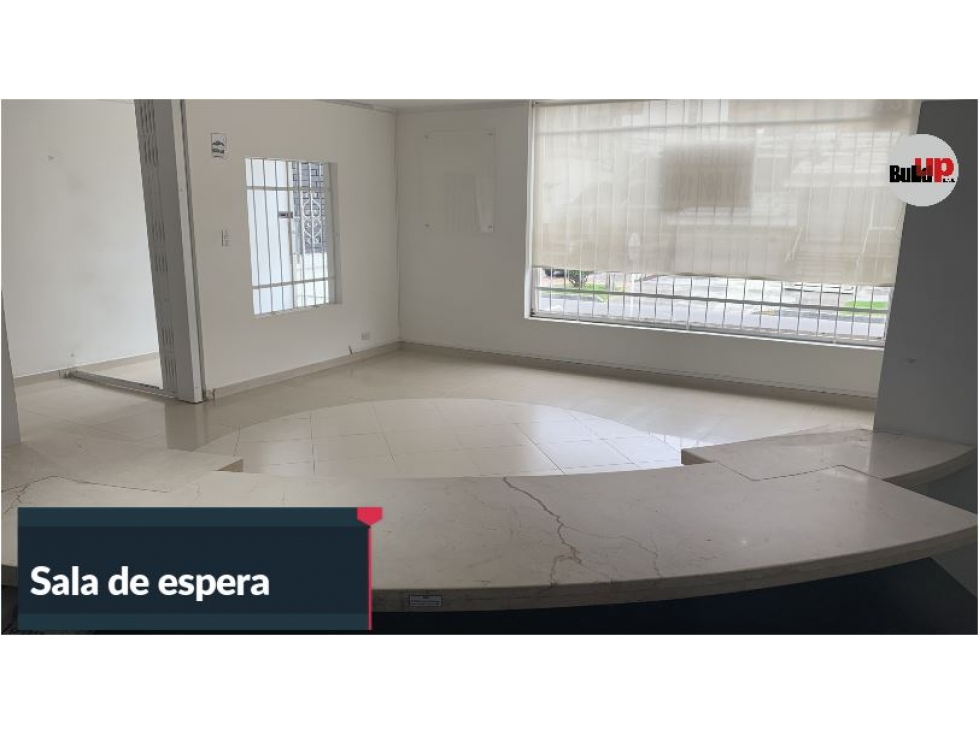 VENTA Casa Comercial - 365 m2 Santa Barbara - 6 Parqueos - Oportunidad