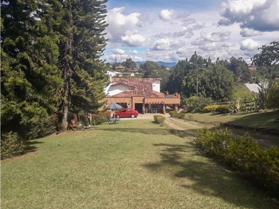 FINCA EN SAN JERONIMO EL HATO