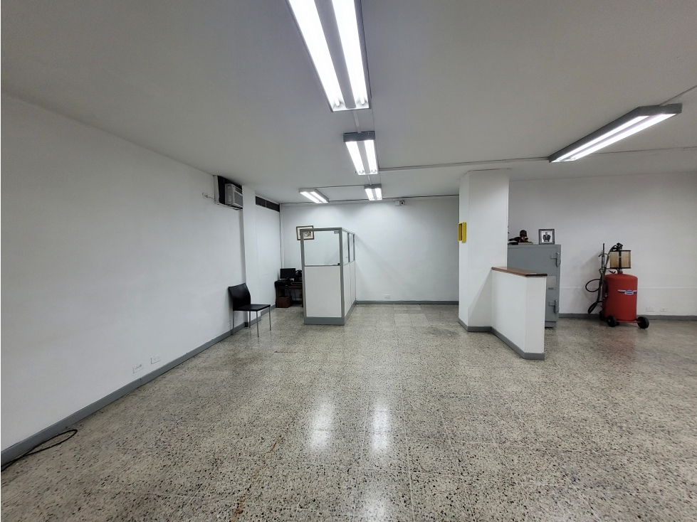 LOCAL EN ARRIENDO  MEDELLIN - CENTRO