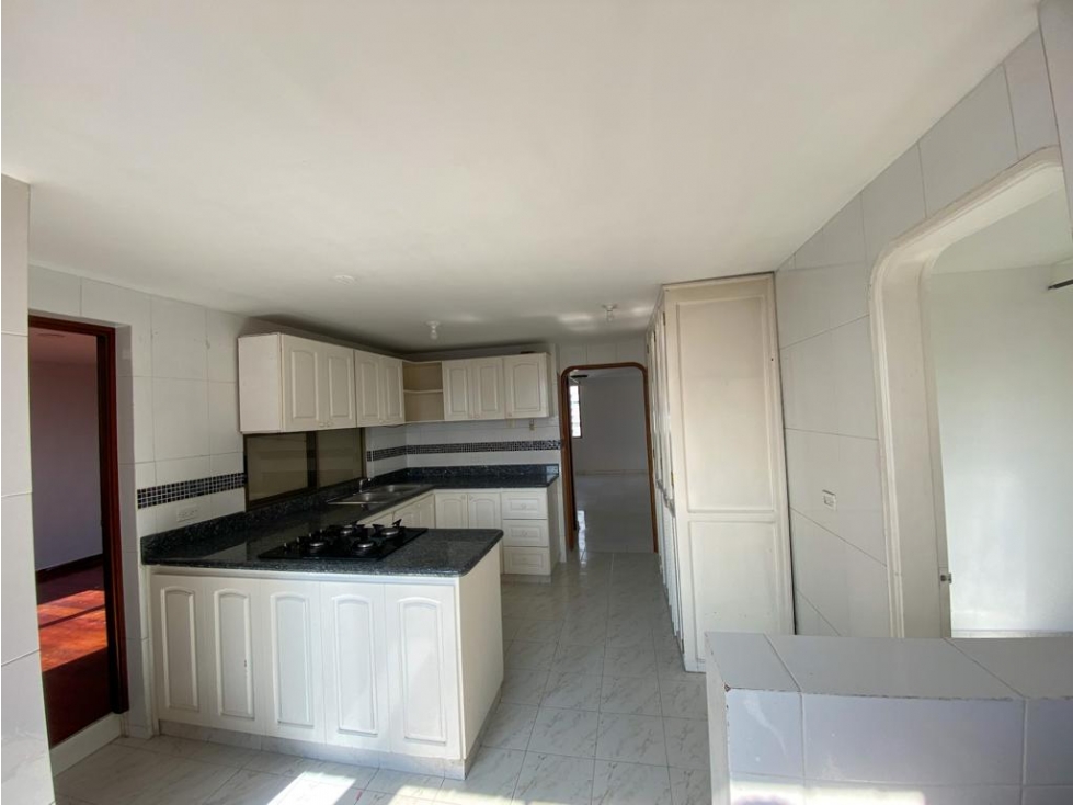 Venta Apartamento Dúplex en Laureles, Santa Teresita