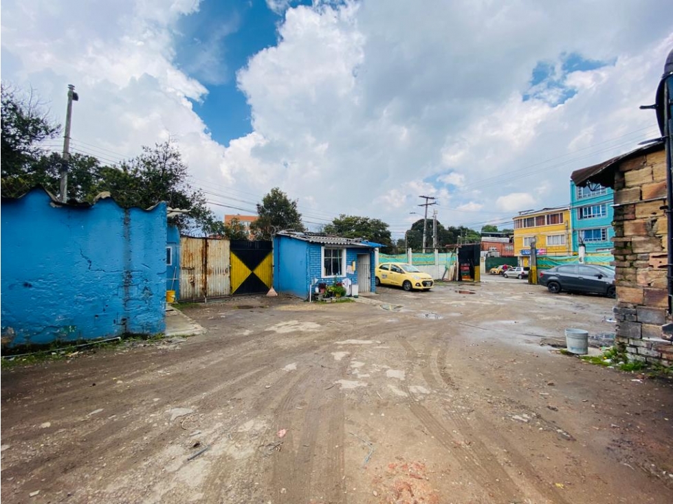 VENTA EXCELENTE LOTE SUPER BIEN UBICADO EN EL BARRIO INGLES DE BOGOTÁ