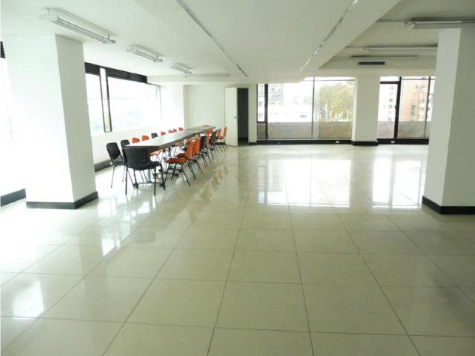 Oficinas::Arriendo::248m2::Sta Bibiana::W800527