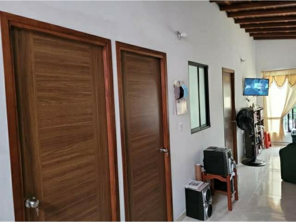 VENDO APARTAMENTO EN SAN ANTONIO DE PRADO - LIMONAR