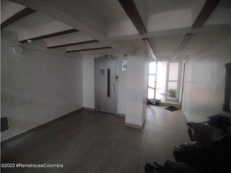 Apartamento en  Bogota RAH CO: 24-800