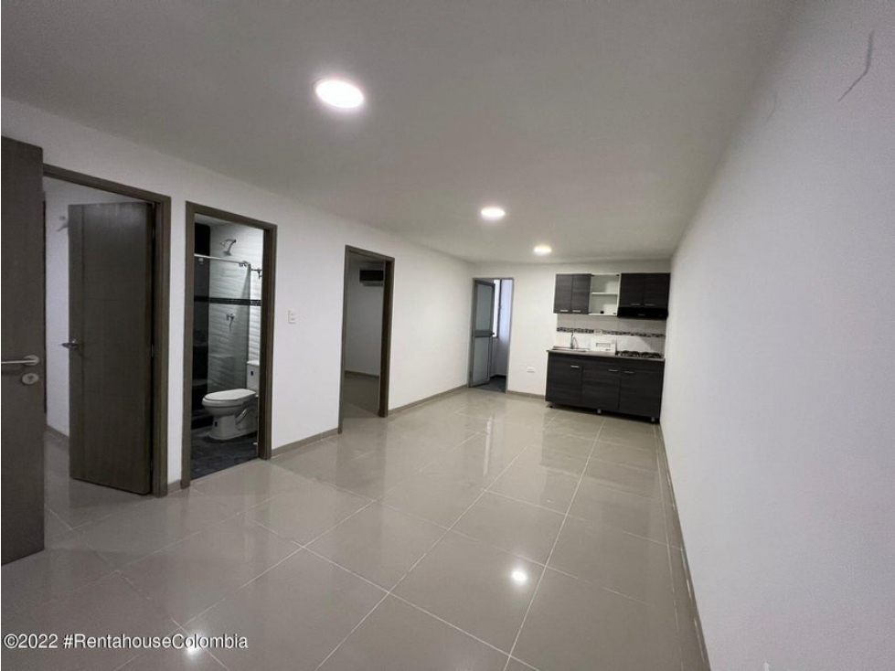 Apartamento en  Niza(Cucuta) RAH CO: 24-328