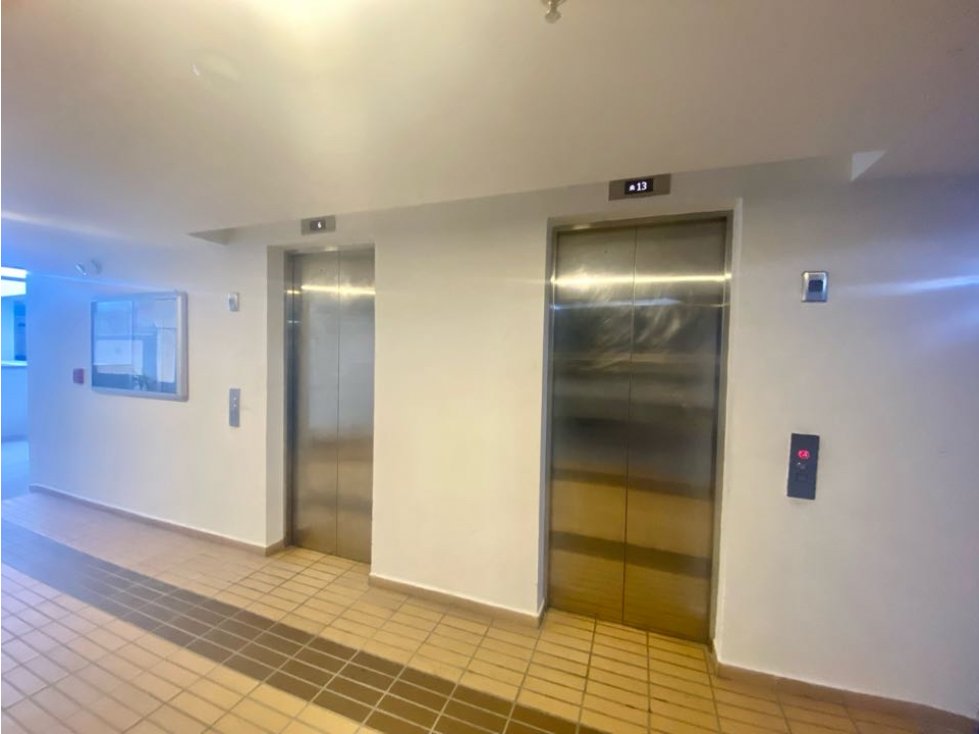 Apartamento en VENTA, en piso alto, 2 Habitaciones