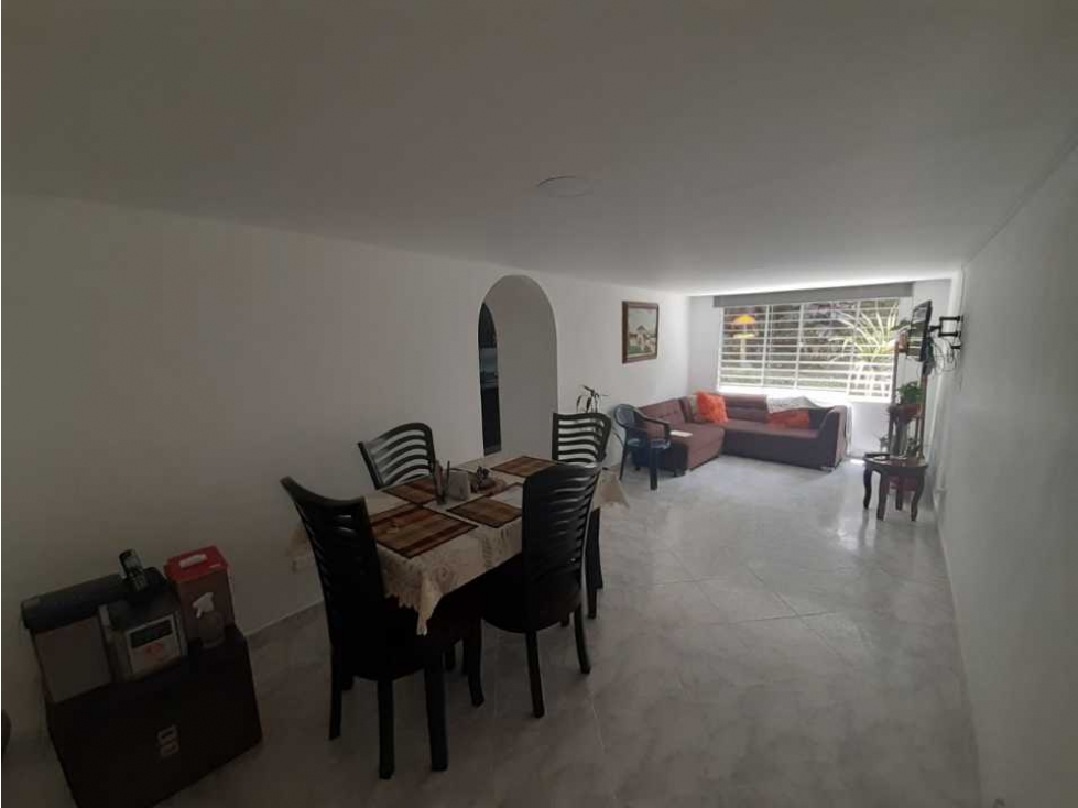 Apartamento en venta Envigado barrio la paz 72m2 muy tranquilo