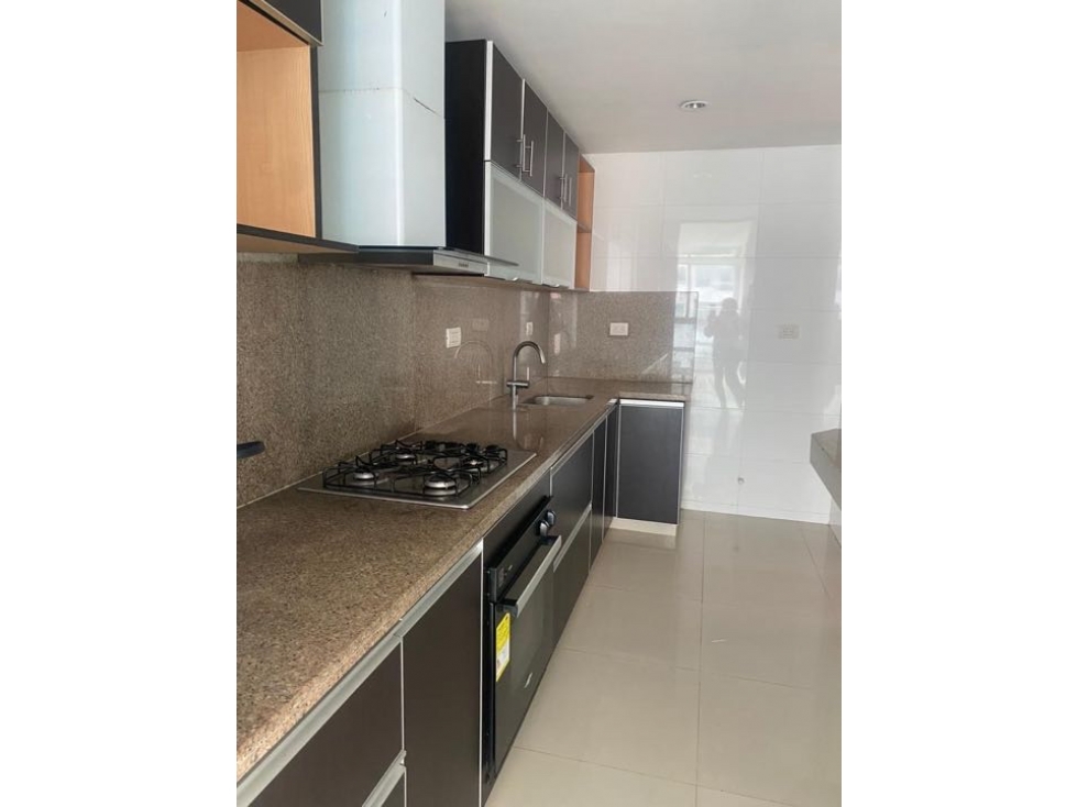 ARRIENDO APARTAMENTO CERCA A BUENA VISTA