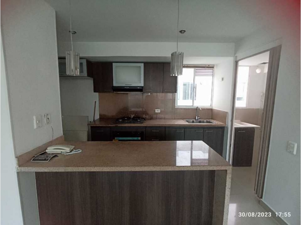 ARRIENDO APARTAMENTO EN RIOMAR