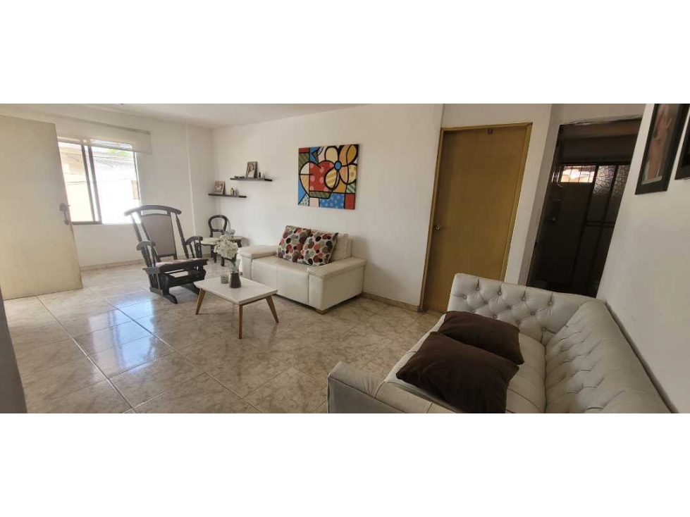 Arriendo apto en Barrio Lucero