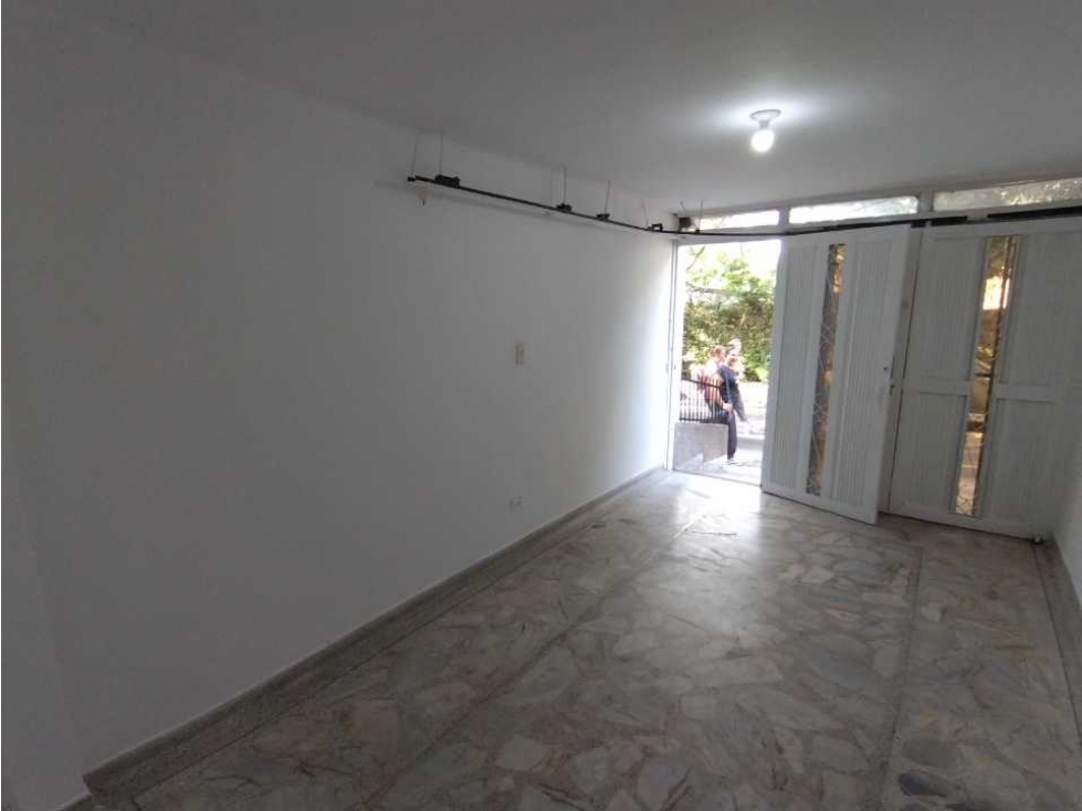 CASA PRIMER PISO SAN MARCOS