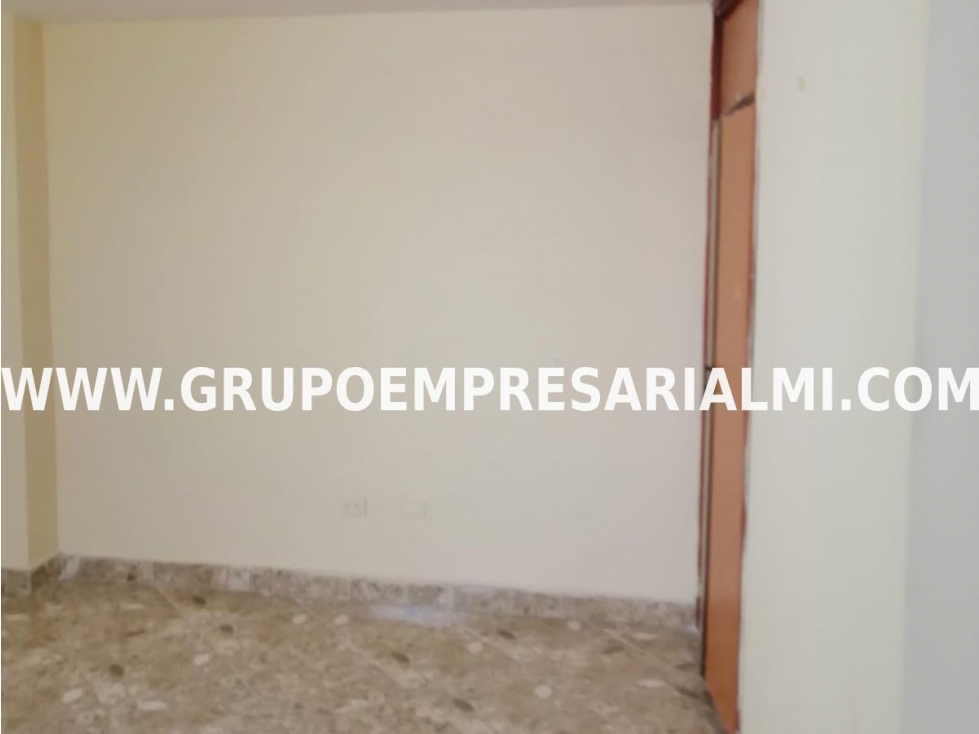 ESPECTACULAR CASA EN ARRIENDO - SECTOR AGUILA DESCALSA COD:27014