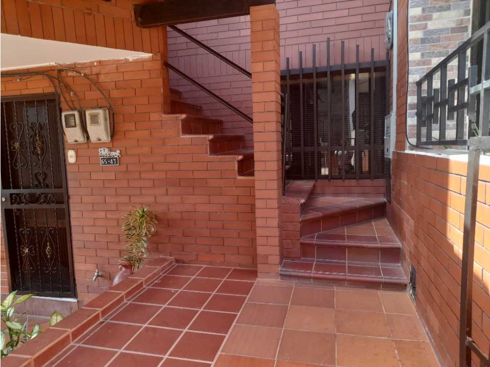 Linda Casa De 65m² Ubicada En Barrio Mirador de Bello Antioquia