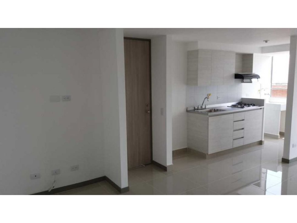 SE ARRIENDA APARTAMENTO EN ENVIGADO