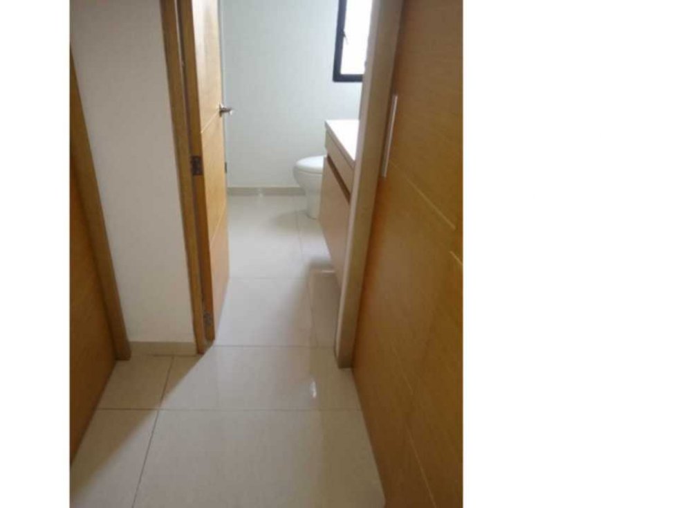 SE VENDE HERMOSO APARTAMENTO ZONA NORTE - RIOMAR