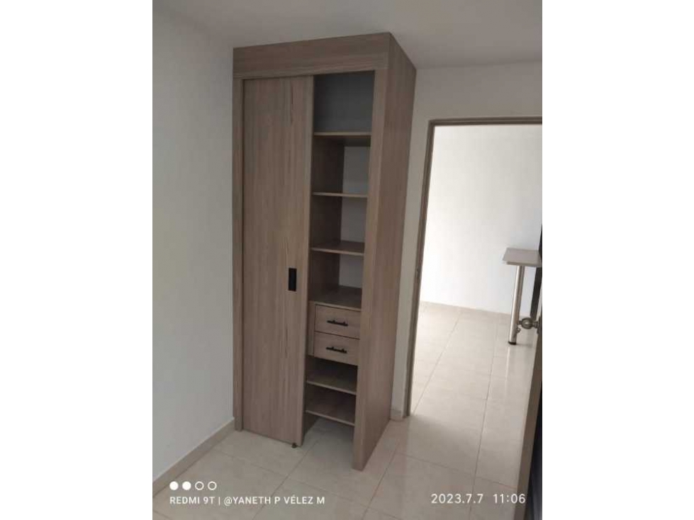 SE VENDE APARTAMENTO EN SECTOR AURORA MEDELLIN