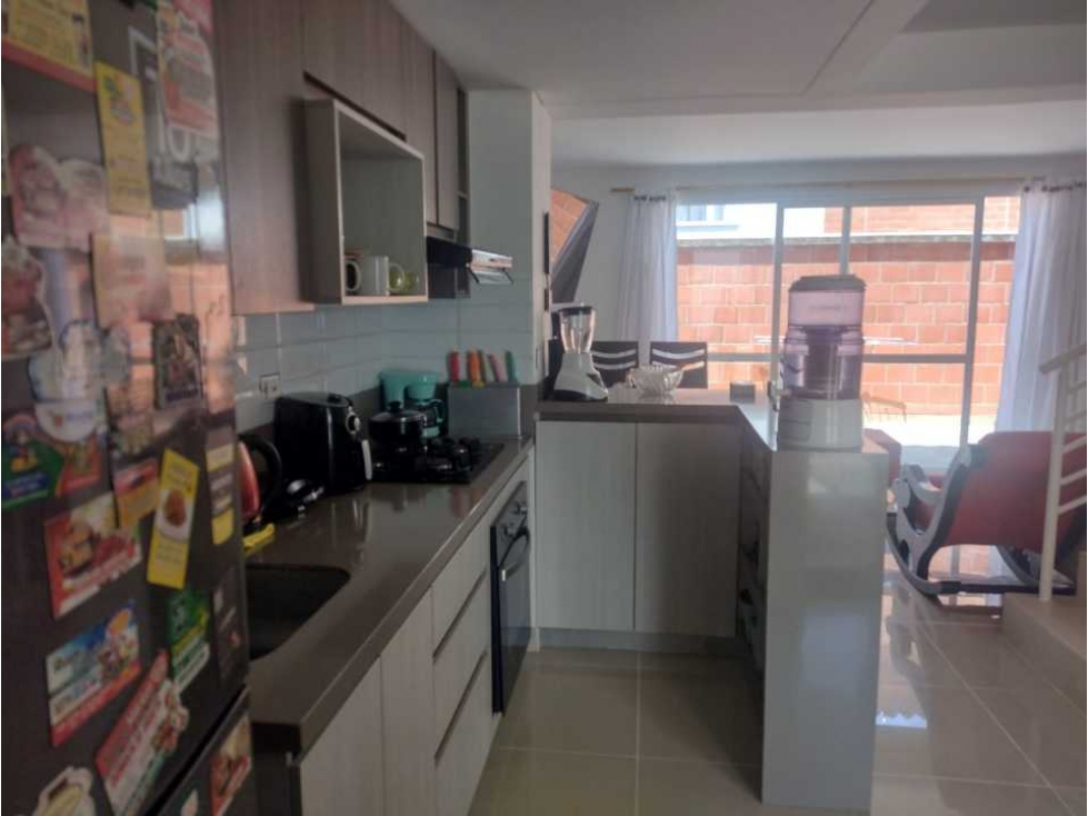 SE VENDE CASA EN CONDOMINIO CIUDAD PACIFICA BA