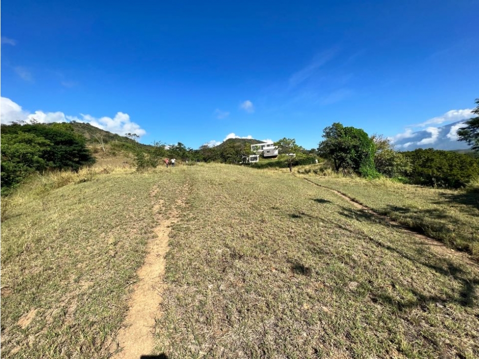 SE VENDE LOTE EN PARCELACION EXCLUSIVA SANTA FE DE ANTIOQUIA